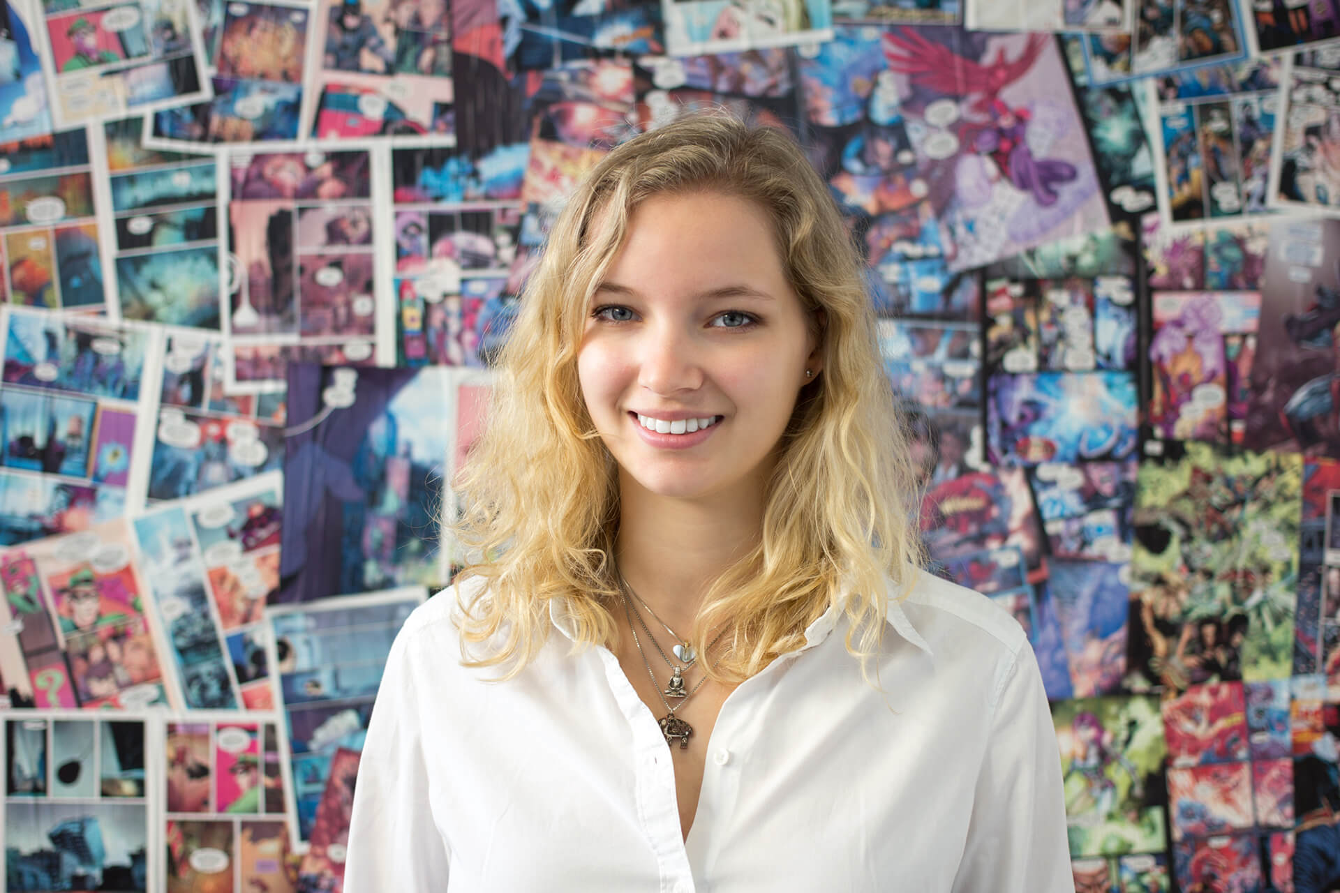 Heldenreich Portrait Portraitaufnahme junge Frau